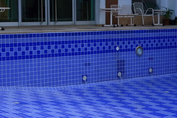 Pool Tile Repair Service